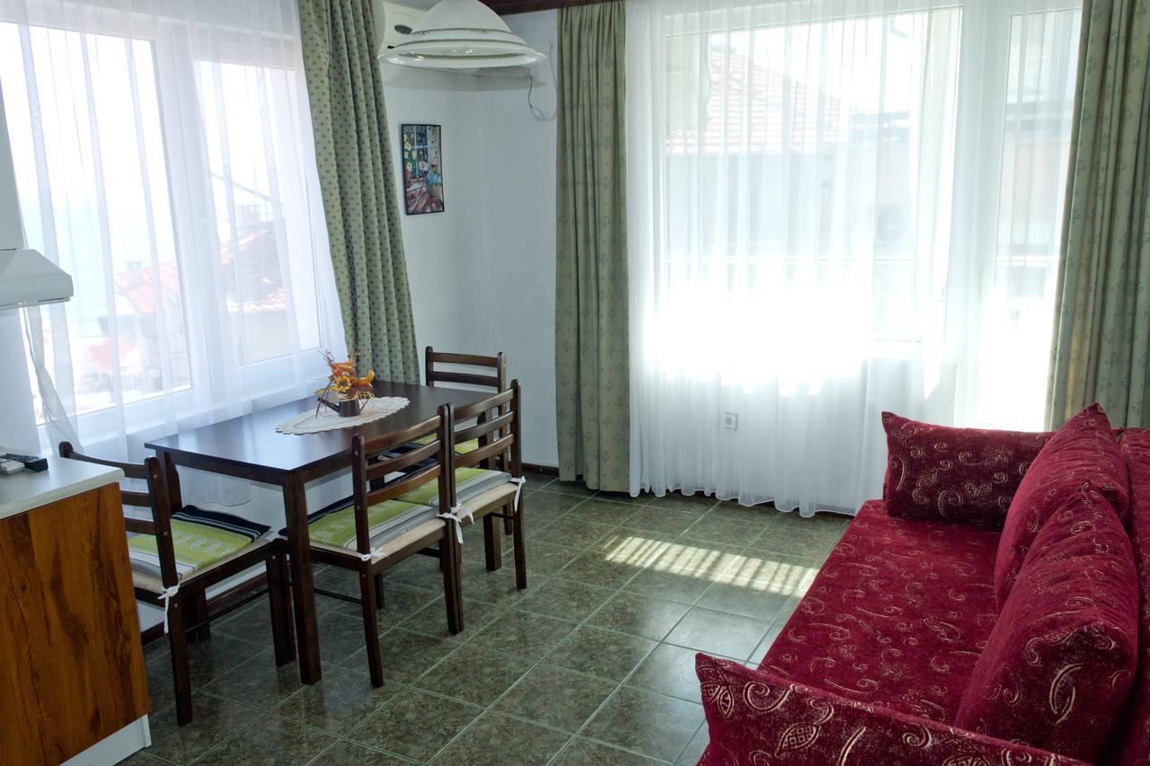 Guest House Prodanovi Sozopol Exterior foto